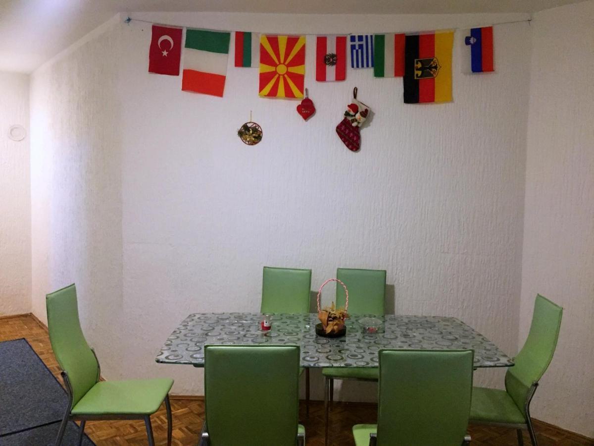 Nis Apartman מראה חיצוני תמונה
